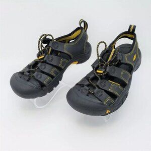 Keen Outdoor Trail Shoe Women's Black and Yellow Waterproof Sandals Sz 5